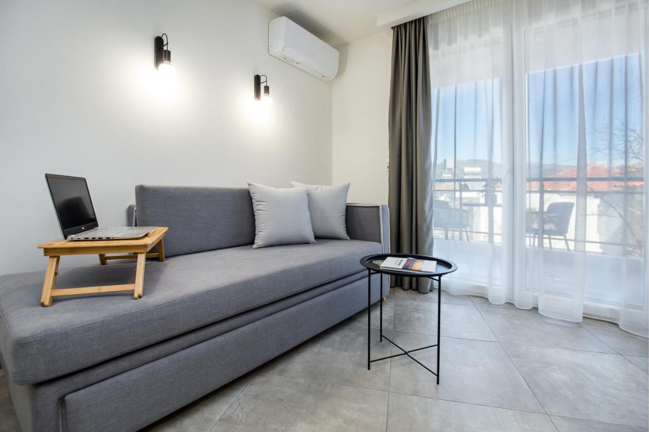Alla Strada - Micro Suites Limenaria  Bagian luar foto