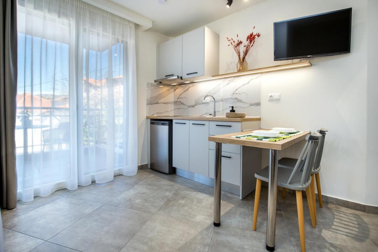 Alla Strada - Micro Suites Limenaria  Bagian luar foto