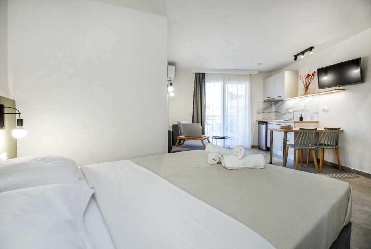 Alla Strada - Micro Suites Limenaria  Bagian luar foto